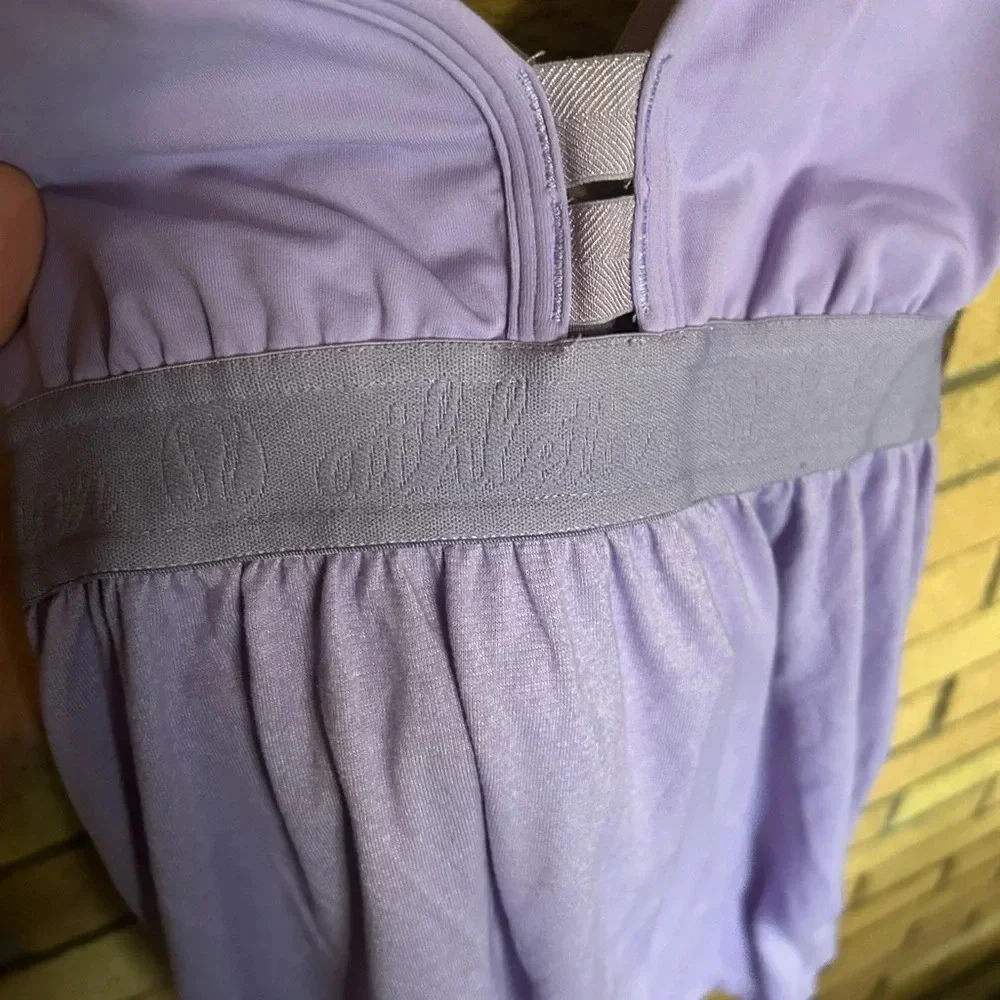 Lululemon Criss Cross Tank Purple Elastic Banded Size 6